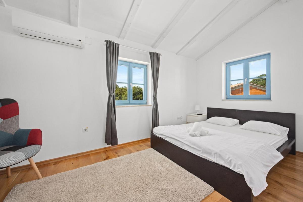 Villas Adagio Rojnići エクステリア 写真