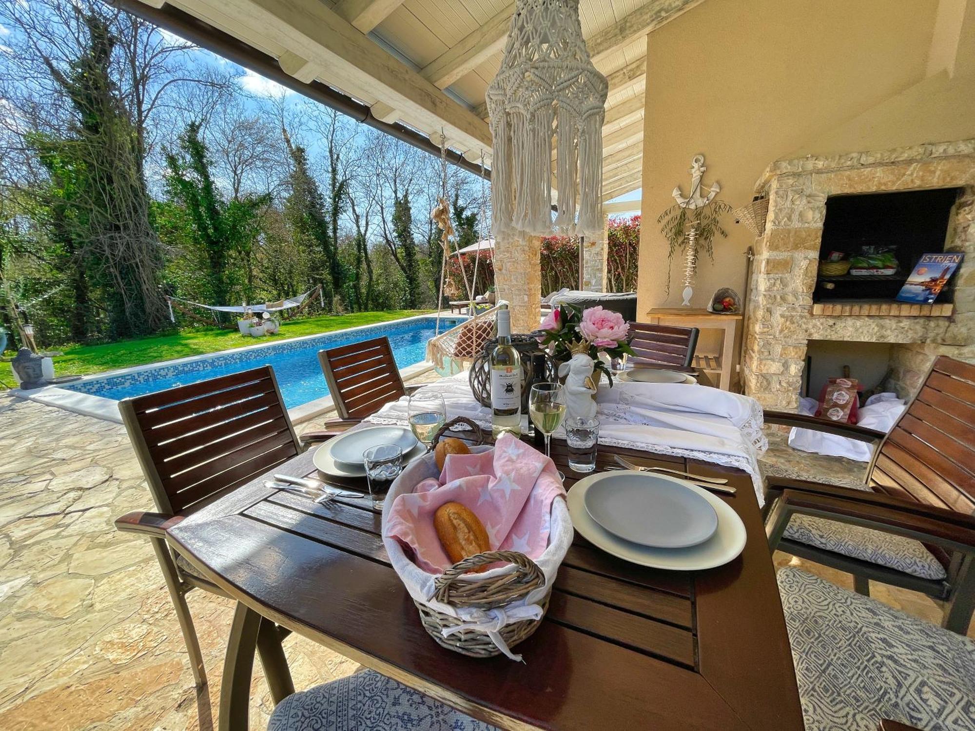 Villas Adagio Rojnići エクステリア 写真